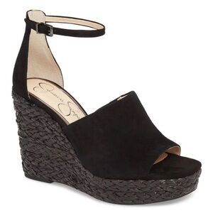 Jessica Simpson Wedge - Like New